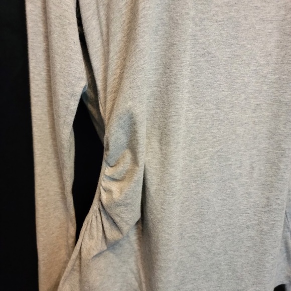 WHBM Long-Sleeved, Ruched-Waist Gray Cotton Top w/ Beaded Neckline - Sz. XL - Picture 2 of 6